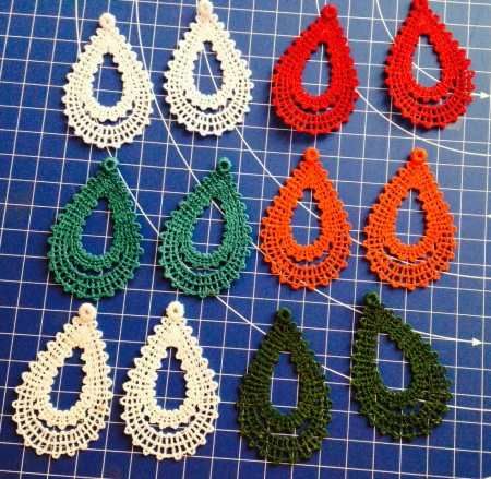 Machine Embroidery Designs Fsl Earrings, Fsl Earring Designs, Free Standing Lace Machine Embroidery, Fsl Embroidery Designs, Fsl Embroidery, Embroidery Things, Advanced Embroidery Designs, Battenberg Lace, Embroidery Earrings