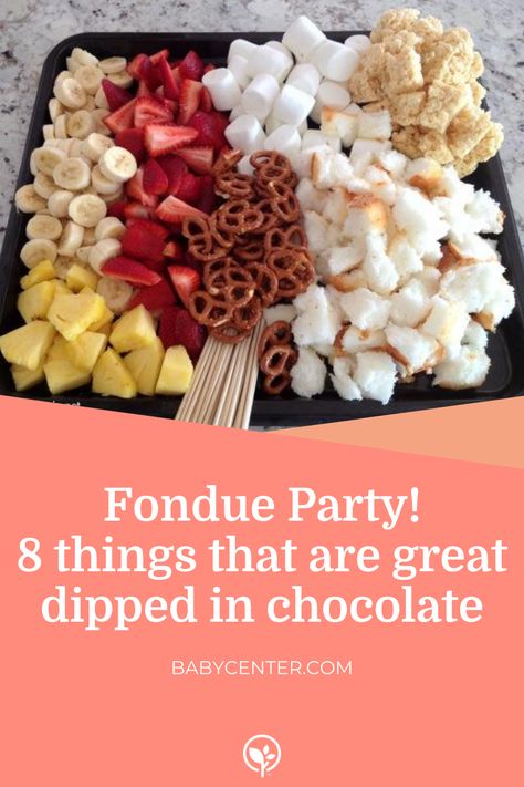 New Years Eve Fondue Party, Dessert Fondue Dippers, Valentines Chocolate Fondue, Valentine Fondue Party, Fondue Dessert Bar, Chocolate Fondue Bar Ideas, Fondue Birthday Party Ideas, What To Dip In Chocolate Fondue, Fondue Party Chocolate