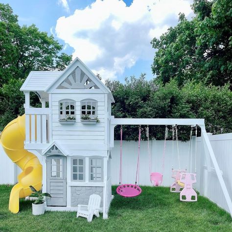 Playset Makeover, Backyard Play Spaces, Kids Playhouse Outdoors, Swing Set Diy, Kids Backyard Playground, Small Backyard Design Ideas, Backyard Design Ideas Budget, Backyard Kids Play Area, Rock Walls