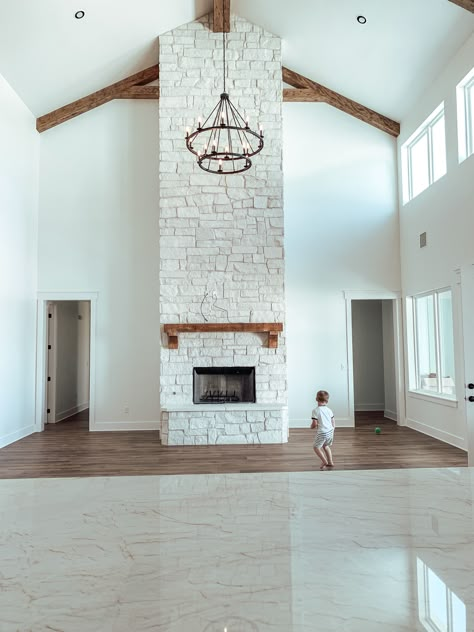 Ceiling fan vaulted ceiling