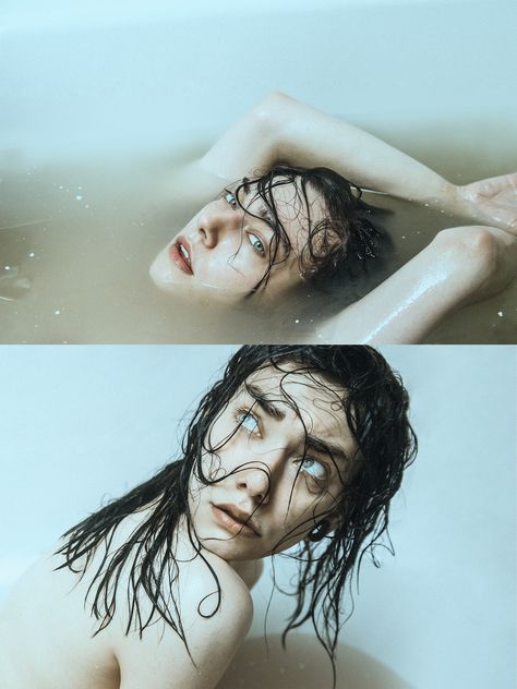 Bathtub Photography, Poses Portrait, Portrait Nature, Bath Photography, Shotting Photo, Photographie Portrait Inspiration, Photographie Inspo, Water Photography, 인물 드로잉