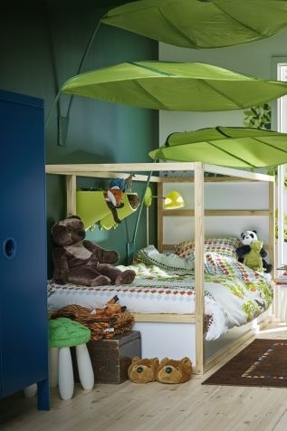 Kids Jungle Room, Safari Bedroom, Jungle Bedroom, Safari Room, Kura Bed, Jungle Room, Kids Bedroom Inspiration, Toddler Bedrooms, Big Boy Room