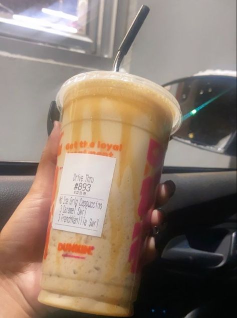 Coffee Order Ideas, Dunkin Donuts Iced Coffee Recipe, Dunkin Donuts Recipe, Dunkin Donuts Iced Coffee Order, Best Dunkin Donuts Drinks, Dunkin Donuts Coffee Drinks, Dunkin Donuts Iced Coffee Orders, Dunkin Iced Coffee, Dunkin Donuts Iced Coffee