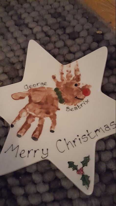 Sibling Pottery Painting, Sibling Christmas Ornaments Diy, Sibling Christmas Handprint Crafts, Sibling Christmas Card Ideas Craft, Reindeer Handprints For Kids, Sibling Handprint Art Christmas Gifts, Sibling Ornaments Diy, Sibling Christmas Crafts, Sibling Christmas Card Ideas