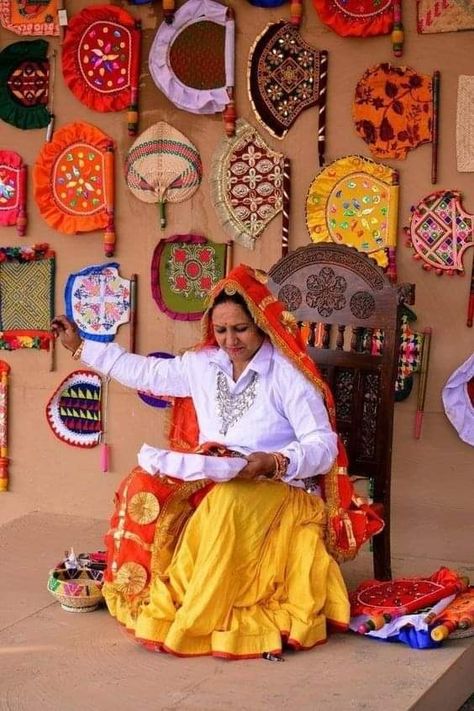 Haryanvi Culture Images, Rajsthani Culture Art, Haryana Culture Painting, Haryanvi Culture Painting, Rajasthani Mood Board, Haryana Aesthetic, Rajasthan Decor, Rajasthani Aesthetic, Haryana Culture