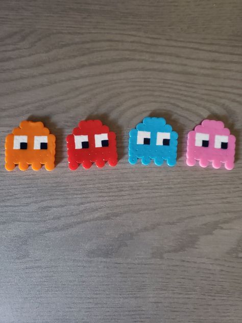 A little perler bead Pac Man and Ghosts set! Can be made into Magnets Fuse Bead Ideas Cute, Melty Bead Animals, Trippy Perler Bead Patterns Small, Perler Bead Patterns Coraline, Perler Bead Patterns 15x15, Perler Small Designs, Perler Bead Book Mark Patterns, Tom And Jerry Perler Beads, Perler Bead Matching