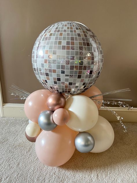 Balloon Disco Ball, Disco Balloon Centerpiece, Disco Retirement Party, Disco 60th Birthday Party, Disco Graduation Party Ideas, Disco Table Centerpieces, Disco Ball Graduation Party, Disco Party Centerpieces, Disco Ball Party Theme