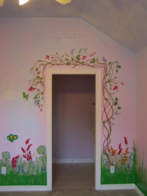 Garden mural around the door frame Cottage Core Wall Painting Ideas, Murals In Bedrooms, Mural On Door, Mural Around Door, Window Wall Painting Ideas, Mural Around Window, Cottagecore Mural, Painting On Wall Ideas, Door Murals Painted