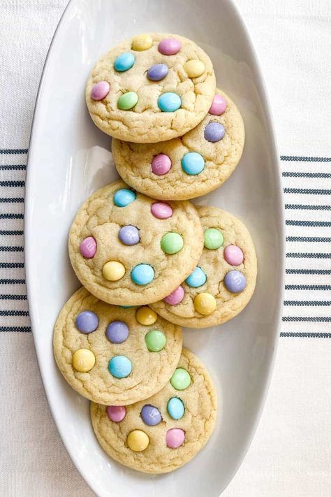 Bunny Bait Recipe, Easter Dirt Cake, Dirt Cake Recipes, Easter Fun Food, Easter Cooking, Easter Food Appetizers, Easter Recipe, Chewy Cookies, Cookies Sugar