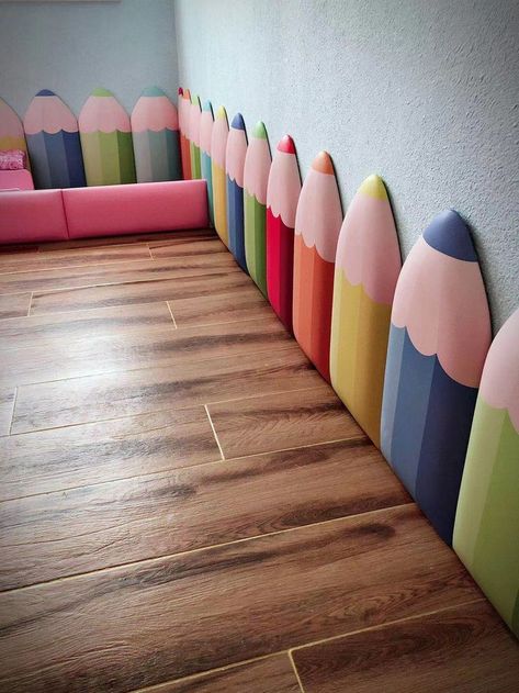 Kindergarden Decoration Outside, Kindergarden Rooms, Kids Classroom Interior, Kindergarden Interiors, Kids Room Play Area, Kindergarten Interior Design Classroom, Preschool Design Interior, Play School Interiors, Kindergarten Play Area