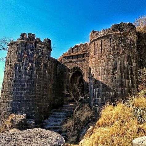 This Car tour is a car tour of the Khadakwasla Dam, one of the major drinking water sources of the Pune City, it is also very beautiful to visit early morning. The next spot is the Sinhagad Fort, once a pillar of the Maratha Dynasty. On this Fort the guest will be able to learn about the Maratha Dynasty that ruled Pune. Here the guest will be able to enjoy delicious fire cooked meal. Last but not the least is the Panshet Dam located away from the city, which is famous for seasonal bird watching Sinhagad Fort Pune, Khadakwasla Dam, Sinhagad Fort, Ajanta Ellora, Pune City, Agra Fort, Cooked Meal, Car Tour, Cultural Capital