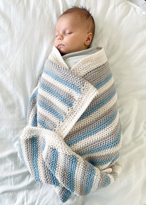 Double Crochet Baby Blanket, Crochet Sweater Top, Diy Crochet Sweater, Baby Blanket Crochet Pattern Easy, Boy Crochet Patterns, Crochet Baby Projects, Daisy Farm Crafts, Daisy Farm, Home Crochet