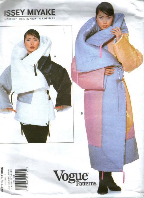 Issey Miyake Sewing Patterns, Vogue Vintage, Quilt Coat, Rei Kawakubo, Jacket Pattern Sewing, Vogue Sewing, Vogue Sewing Patterns, Vogue Pattern, Vogue Patterns