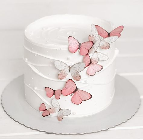 Rodjendanske Torte, Butterfly Birthday Cakes, Elegant Birthday Cakes, Simple Cake Designs, Mini Cakes Birthday, Birthday Cakes For Women, Creative Birthday Cakes, Beautiful Birthday Cakes, Simple Birthday Cake