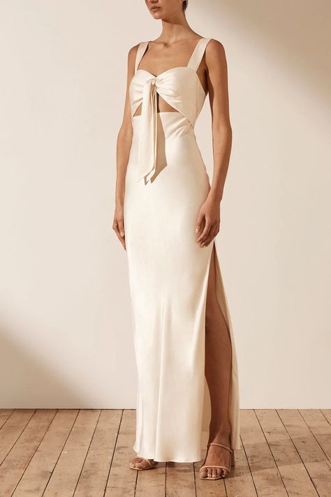 Shona Joy La Lune, Shona Joy Dress, Cream Dresses, Tie Maxi Dress, Shona Joy, Dress Cream, Ruched Bodice, Satin Maxi, Satin Maxi Dress