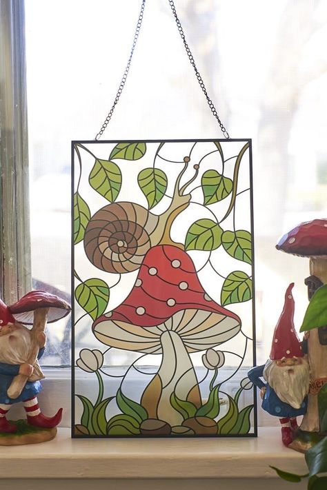 Stained Glass Mushroom Pattern, Mushroom Wall Hanging, Sgraffito Designs, Diy Stained Glass Window, Glass Wall Hanging, Glass Painting Patterns, Glass Painting Designs, زجاج ملون, Glass Diy