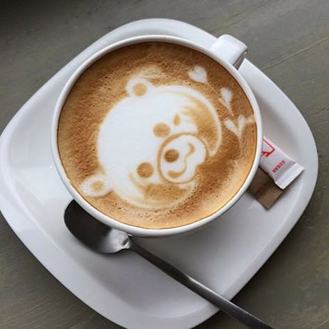 Pin for Later: This Animal Latte Art Is Almost Too Cute to Drink Coffee Zone, Foam Art, Watermelon Art, Coffee Latte Art, Cappuccino Machine, Coffee Barista, Aesthetic Coffee, Tea Art, Coffee Design