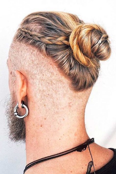 Viking Undercut Hair Men, Undercut Braid, Viking Haircut, Braids For Men, Man Bun Hairstyles, Undercut Long Hair, Viking Braids, Viking Hair, Hair Knot