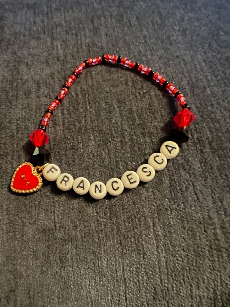 Gorgeous red and black Hozier inspired Francesca friendship bracelet. A great gift for Valentine's Day, either to your lover or yourself 🖤 Hozier Bracelet Ideas, Hozier Friendship Bracelet, Hozier Bracelet, Concert Bracelets, Hozier Concert, Necklace Diy, Hozier, Bracelet Ideas, Bead Bracelets