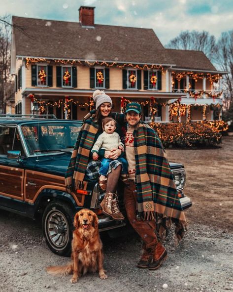 December 2018 - Classy Girls Wear Pearls Kiel James Patrick Sweater, New England House, J Crew Boots, England House, Kiel James Patrick, Classy Girls Wear Pearls, Psy I Szczenięta, Tartan Blanket, Wear Pearls