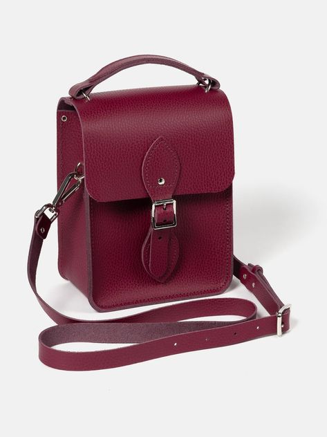 Binocular Crossbody - Red | Cambridge Satchel Canvas Weekender Bag, Messenger Backpack, Making Bags, Doctor Bag, Bag Trends, Cambridge Satchel, Leather Conditioner, Trends 2024, Clever Design