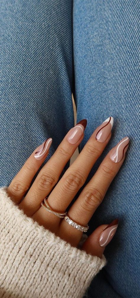 Fall Almond Nails, 2024 Minimalist, November Nail Designs, Creative Backyard, Minimalist Nail, November Nails, Fall Gel Nails, Manicure Inspiration, Nude Nail Designs