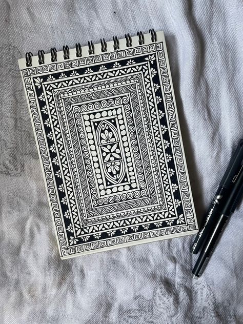 Mandala Drawing Rectangle, Mandala Art Rectangle, Rectangular Mandala Art, New Year Mandala Art 2024, Square Mandala Design, Rectangle Mandala, Mandala Drawing Ideas, Rectangle Drawing, Mandala Book