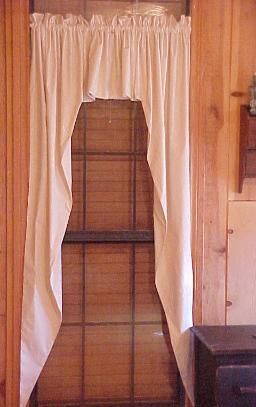 Primitive Windows, Window Swags, White Valance, Primitive Curtains, Country Style Curtains, Primitive Bedroom, Swag Curtains, Country Curtains, Farmhouse Curtains