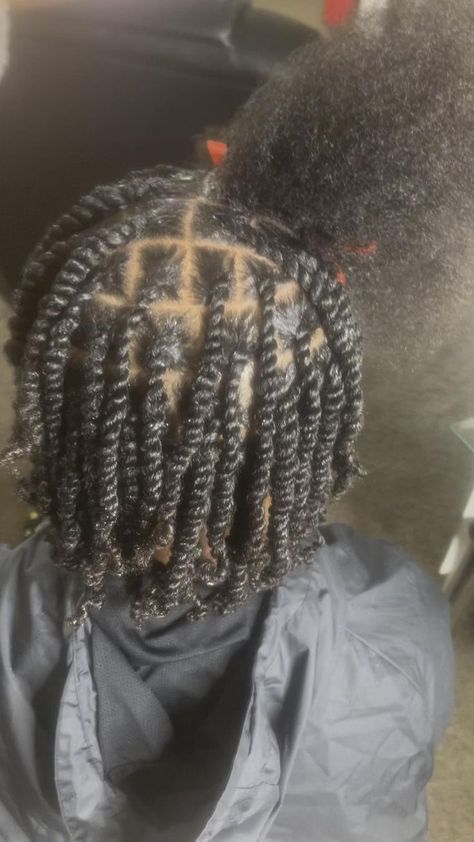 Cute Two Strand Twist Hairstyles, 2 Twist Braids Hairstyles Men, Men's Two Strand Twist, 2 Strand Twist Men Long Hair, 2 Strand Twist Men High Top, 2 Strand Twist Parting, Twist Parting Pattern Men, Styles For 2 Strand Twists, Starter Locs Two Strand Twist Men