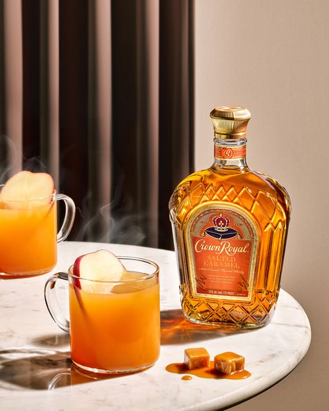 Salted Caramel Apple Cider Cocktail, Cocktails With Salted Caramel Crown Royal, Salted Caramel Apple Crown Royal Drinks, Salted Caramel Crown Royal Apple Cider, Crown Caramel Apple Drinks, Carmel Crown Royal Recipe, Salted Crown Royal Recipes, Crown Royal Salted Caramel Recipes, Caramel Crown Royal Drinks