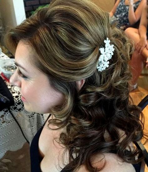 Mother Of The Bride Hairstyles Long Hair, Mother Of The Bride Hair Down, Mother Of The Bride Hair Half Up, Mother Of Bride Hairstyles, Mob Hair, Mother Of The Bride Hairdos, Mother Of The Groom Hairstyles, Mother Of The Bride Hairstyles, Bride Updo