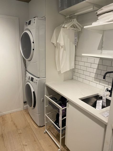 Nyc Apartment Laundry Room, Laundry Room Apartment, Aesthetic Laundry Room, Laundry Room Aesthetic, Apartment Laundry Room, Modern Sofa Design, Luxury Sofa Set, Apartment Laundry, Sofa Design Ideas