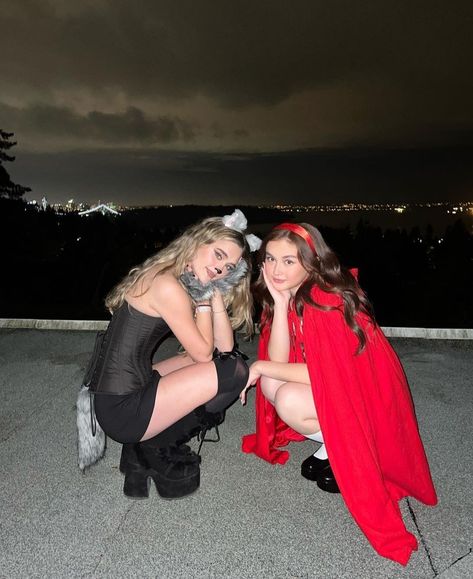 Halloween Costumes Duo Sisters, Wolf Costume Aesthetic, Two Women Costume Ideas, Halloween Duo Pics, Halloween For 2 People, 2 Blondes Halloween Costume, Horror Movie Duo Costumes, Little Red Riding Hood And Big Bad Wolf, Two Friend Costumes Halloween