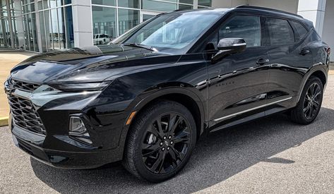 Black Chevy Blazer 2022, New Car Aesthetic Suv, Chevy Blazer Rs Black, Chevy Cars New, Chevy Trailblazer 2023, Blacked Out Chevy Blazer, Chevy Blazer Aesthetic, Chevy Blazer 2024, Chevrolet Blazer 2023