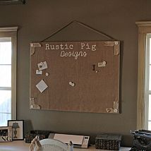 Burlap Bulletin Board with DIY Rosette Pushpins Diy Rosette, Burlap Bulletin Boards, Burlap Ideas, Kid Decor, Interior Design Diy, Diy Interior, Display Board, Reggio Emilia, My Office