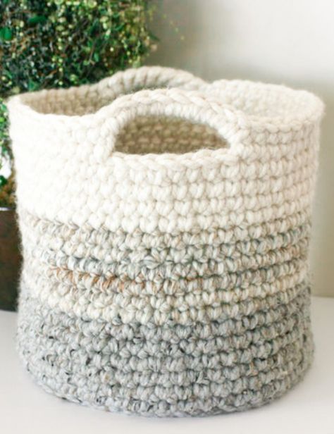 Crochet Storage Baskets Free, Owl Basket, Diy Crochet Basket, Crochet Basket Tutorial, Modern Haken, Chunky Yarn Crochet, Crocheted Basket, Scrap Yarn Crochet, Crochet Basket Pattern Free