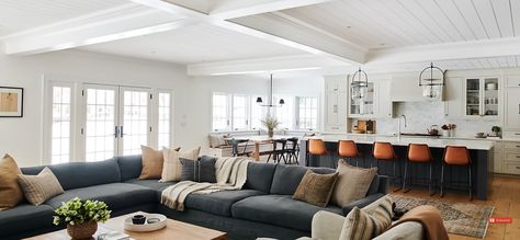 Living Room Designs Modern, Gray Living Room Design, Design Hall, Long Living Room, Cozy Living Room Design, Modern Contemporary Living Room, Contemporary Living Room Design, Small Living Room Design, Living Room Warm