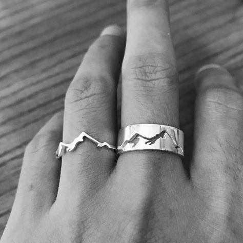 His And Hers Ring, خواتم خطوبة, Wedding Rings Sets His And Hers, Matching Promise Rings, Cute Promise Rings, Couples Jewelry, Rings For Couples, Couple Ring Design, Promise Ring Set