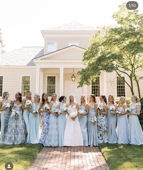 Lima Photography, Dream Wedding Decorations, Light Blue Wedding, Something Blue Wedding, Blue Themed Wedding, Dream Wedding Ideas Dresses, Future Wedding Plans, England Wedding, Cute Wedding Ideas