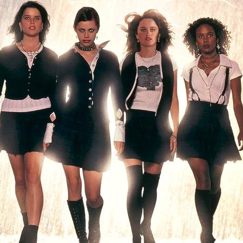 Rachel True, Nancy Downs, Halloween Films, Fairuza Balk, The Craft 1996, The Craft Movie, Neve Campbell, Teen Witch, Robin Tunney