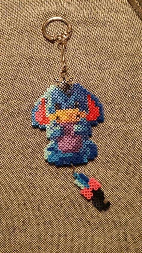 Perler Bead Eeyore, Eeyore Hama Beads, Princess And The Frog Perler Beads, Stitch And Angel Perler Beads, Eeyore Perler Beads Pattern, Eeyore Pixel Art, Perel Bead Ideas Cute, Eeyore Perler Beads, Pearler Bead Keychains