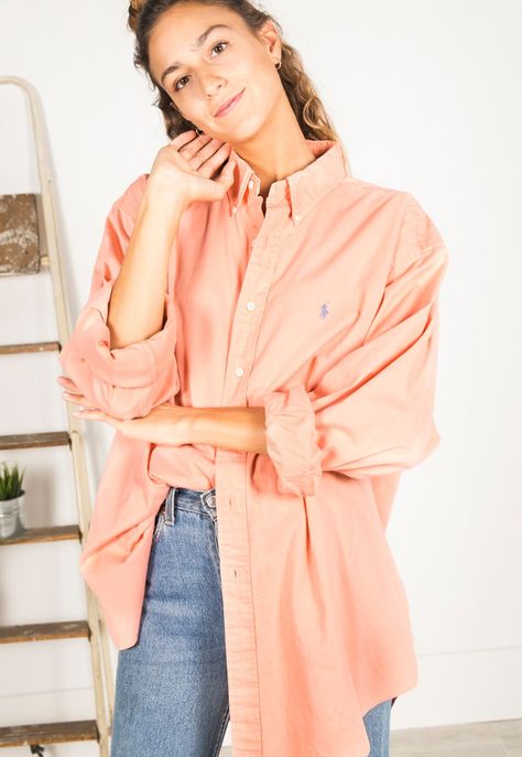 Oxford Shirt Women Outfit, Peach Shirt Outfit, Oversized Plaid Shirt Outfit, Ralph Lauren Shirt Outfit, Oxford Shirt Outfit, Polo Shirt Outfit Women's, Oxford Shirt Women, Ralph Lauren Shirt Women, Peach Clothes