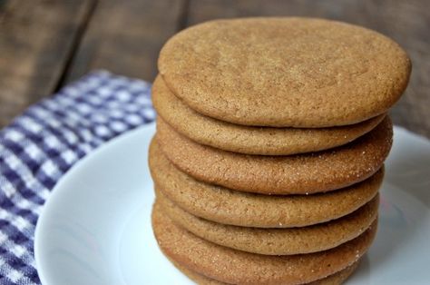 This Joe Froggers recipe is a classic and much-loved New England treat! Maple Cookies, Molasses Cookies, Spice Cookies, Food Magazine, Molasses, No Bake Cookies, Salted Butter, Cookie Bars, Monster Cookies