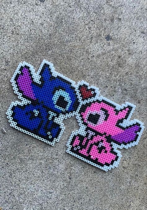 Stitch Perler Bead Pattern Small, Stitch Fuse Bead Pattern, Stitch And Angel Perler Beads, Disney Fuse Bead Patterns, Stitch And Angel Pixel Art, Angel Perler Beads, Pyssla Stitch, Perler Bead Stitch, Perler Beads Stitch