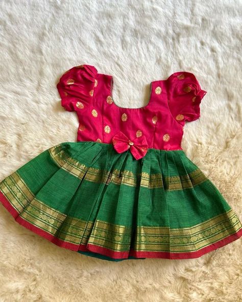 Baby Traditional Dress Indian, Baby Girl Dresses Indian, Frock For Baby Girl, Traditional Baby Dresses, Baby Lehenga, Frocks For Babies, Ikat Blouse, Frocks For Kids, Cradle Ceremony