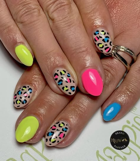 Colorful Leopard Print Nails, Bright Cheetah Print Nails, Rainbow Leopard Print Nails, Colourful Leopard Print Nails, Leopard Print Summer Nails, Colorful Cheetah Nails, Summer Nail Stamping Ideas, Neon Leopard Print Nails, Rainbow Leopard Nails