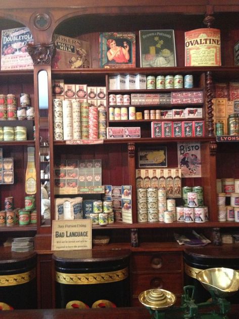 St Fagans, Miniature General Store, Old General Stores, Background Inspiration, Dolls House Shop, Honey Shop, Old Country Stores, Diy Doll Miniatures, Country Store