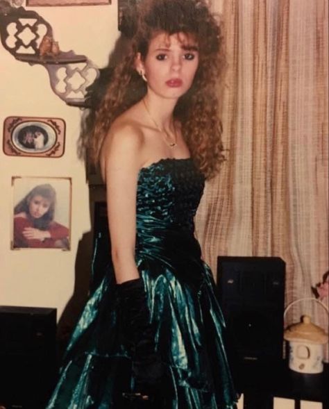 80s Homecoming Outfit, 80s Middle School Dance, 80s Hoco Dress, 80s Dress Formal, 80s Dresses Party, 80s Dresses Formal, 80s Homecoming, 80s Prom Party, Adult Prom