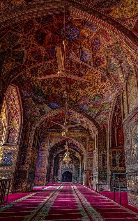 Mughal Architecture Pakistan, Afghani Architecture, Ancient Islamic Architecture, Articture Design, Indo Islamic Architecture, Punjab Architecture, Indian Mosque, Mughal Aesthetic, Desi Architecture