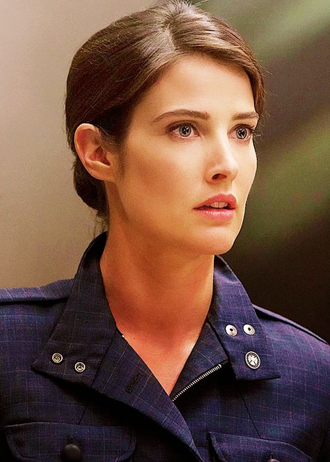 Maria Hill (Earth-199999) The Winter Soilder Robin Scherbatsky, Maria Hill, Elisha Cuthbert, Cobie Smulders, How I Met Your Mother, Marvel Girls, Marvel Women, Elizabeth Olsen, Gal Gadot